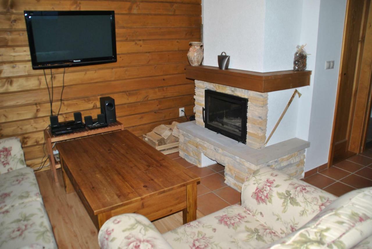 Hotel Drevenica Viki à Terchová Extérieur photo